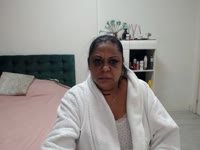single mom,pretty old lady ,looking for new friendships and why not? maybe find my soulmate during spending time on herealso like to have great fun with u if u know how to get me in the mood,im very open minded,ready anytime for anything!....cant wait to see you...