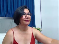 Ich bin eine Dame, die gerne für dich verfügbar ist