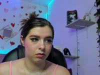 I am an extroverted, versatile and authentic girl. I like to enjoy an interesting conversation that leads us to an erotic and pleasant evening. I can be your angel or your demon, take you to heaven or hell, as you wish. I am your sweetest temptation and your spiciest sin.