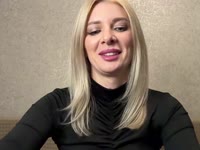 A vibrant and beautiful blonde with a nice figure. I like meeting new people