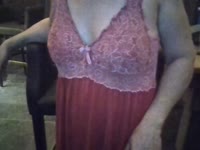 hoi, ik ben hete milf die voor veel open staat. ik hou wel van dominantie en hou er van om een onderdanig sletje te zijn. Maar als jij dat wil kan ik ook jouw strenge meesteres zijn....Er kan veel maar geen extreme ding zoals:naalden, plas en poep...Vragen staat vrij, wie weet kan je me overtuigen om grenzen te verleggen.