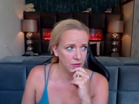 Ik ben een jonge vrouw van 44 jaar oud.Lekker ondeugende milf die wel van spannende chats houd.