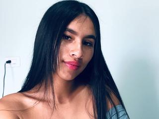 Miaa_Davis