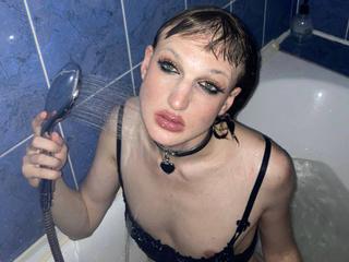 Ashley_Creamy
