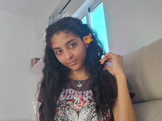 free webcam chat GenevieveBrown