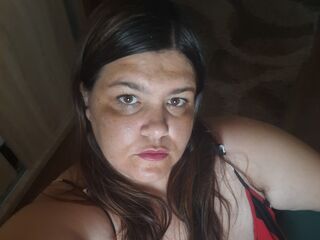 camporn IonyEllaa