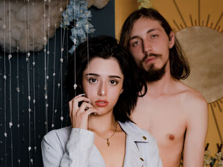 adult livecam JunnaAndKurt