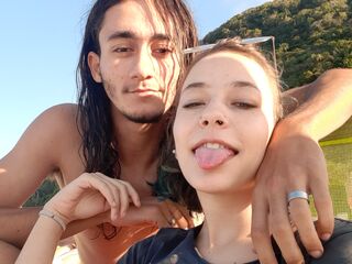 naked camcouple photo KurtAndLia