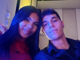 camcouple video chat LadyAndLogan