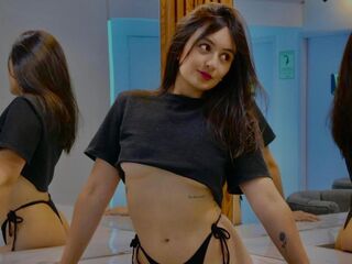 naughty camgirl fucked in asshole LauyMaury