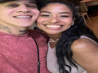 cam couple playing with sextoy RositaSapa