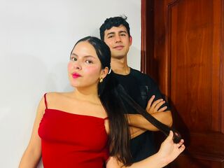 hardcore couple sexcam SaraAndrex