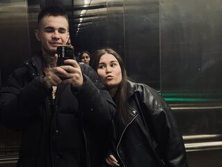 live cam couple sex show SatieBrenden