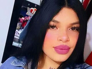 camgirl fetish chatroom corlyoneWhite