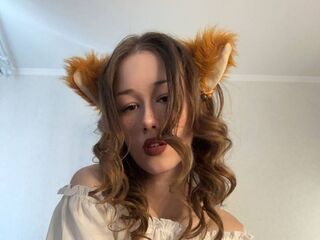 naked camgirl masturbating with vibrator AccaBuckley