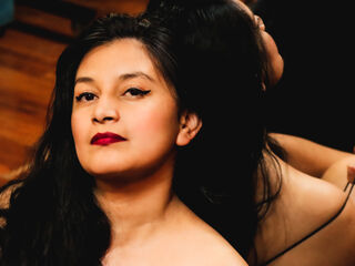 erotic webcam AddanaGarcia