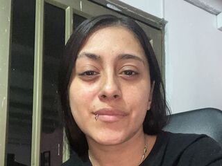 nude gamgirl AikosLorens