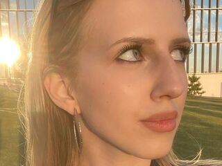 hot cam girl fingering pussy AishaSpringstead