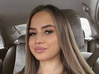 adult free chat AliceCire