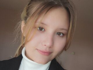 beautiful camgirl AliciaBergreen