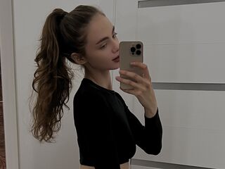 hot naked webcam girl AliciaLinton