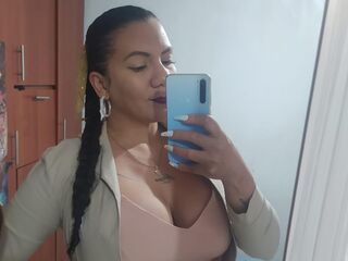camslut topless AlysaPear