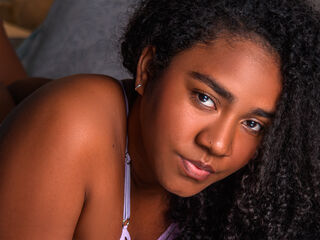 hot strip tease show AmaraRuiiz