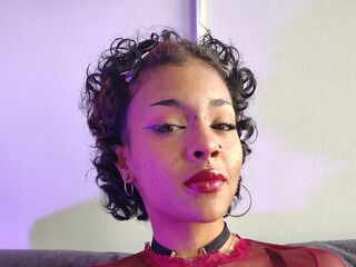cam show AmaranthaPiere