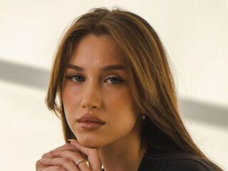 babe AmelinaBrauberg