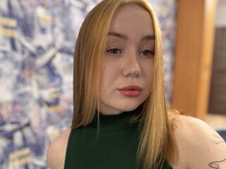camwhore shaved pussy AmityEddie