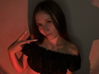 camgirl showing tits AnaOneill