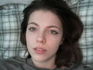 fingering girl cam AntoinetteCurtis