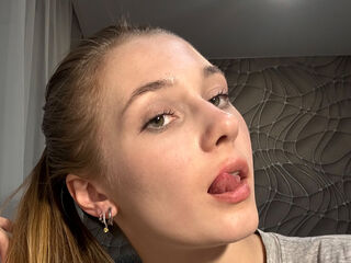 naked camgirl masturbating AprilSiren