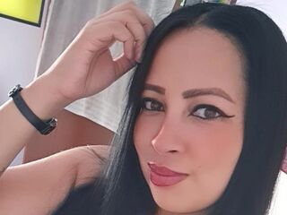 free live chat AshleyMontenegro