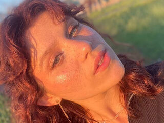 live sex video AstridChing