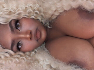 chatroom webcam pic BarbieThiara
