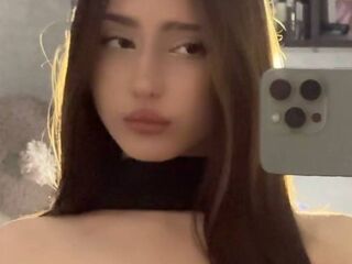 free cybersex BellaJersiquins