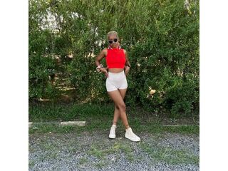 cam girl masturbating BellzRosee