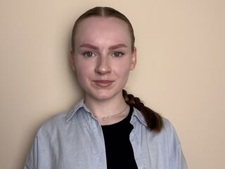 live porn show BettyannGrenon