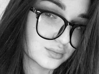 fingering girl chat BibiBraun