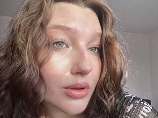 nude webcamgirl pic BonnieHeap