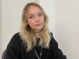 cam slut video chat BonnieRad