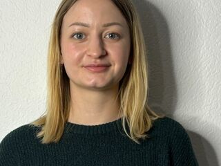 chat room webcam photo CarmeliaRihner