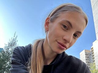 livesex picture CatherynBigger