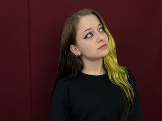 camgirl shaving pussy CatinaCantrell