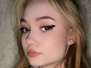 streaming live cam CecilyBurnard