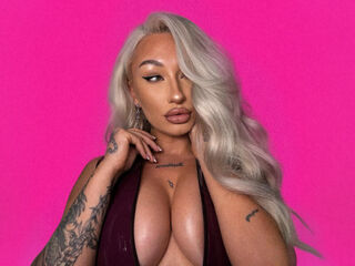live webcam performer ChristineRum