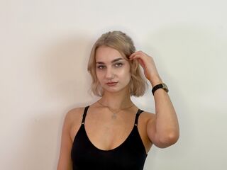 live sex video CleoHarringtons
