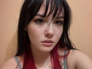 naked girl with webcam masturbating with sextoy CoventinaDwinell