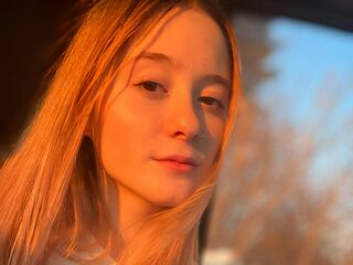 naked camgirl gallery DarlenaBallew